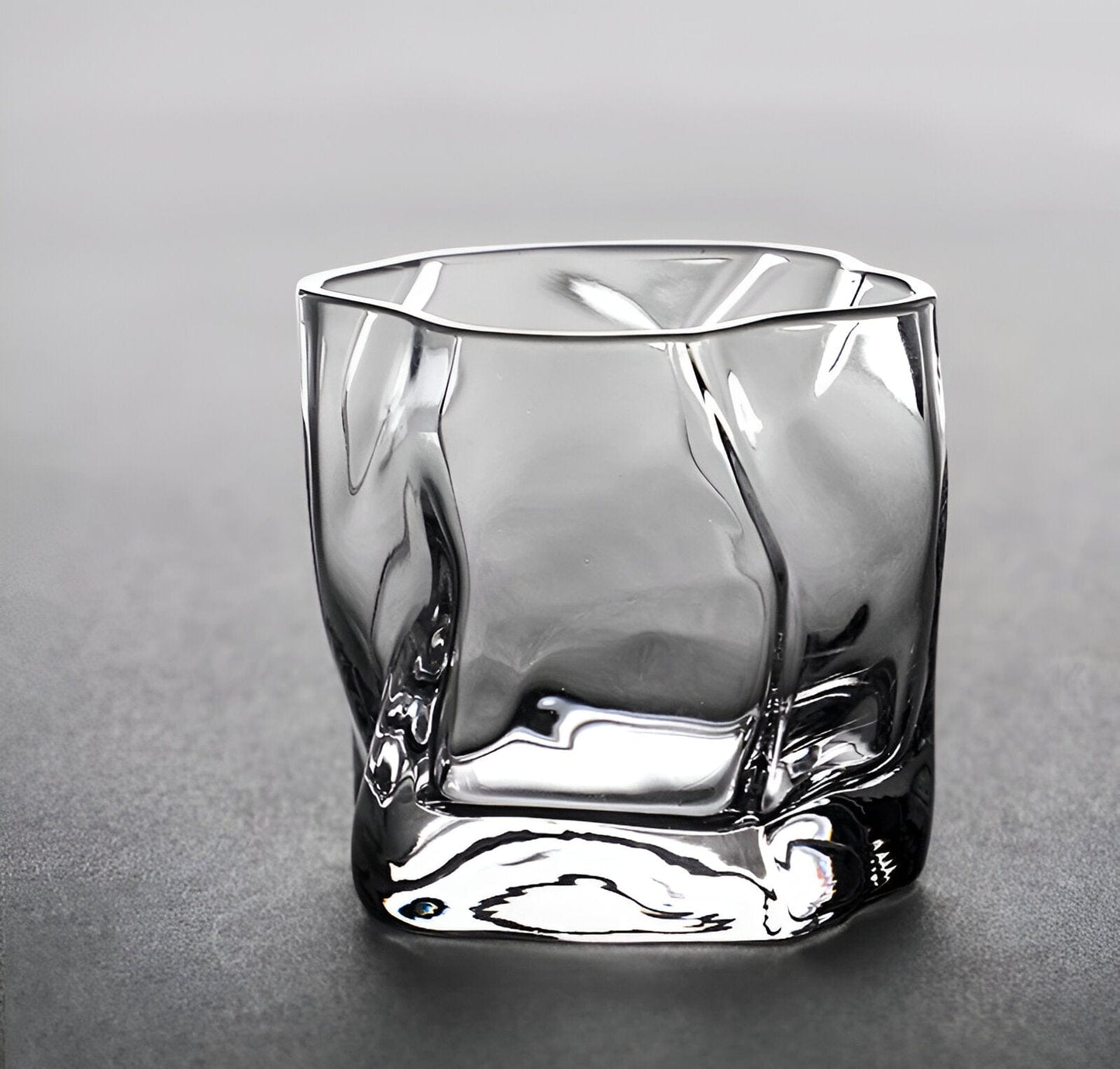 Distort Whisky Glass