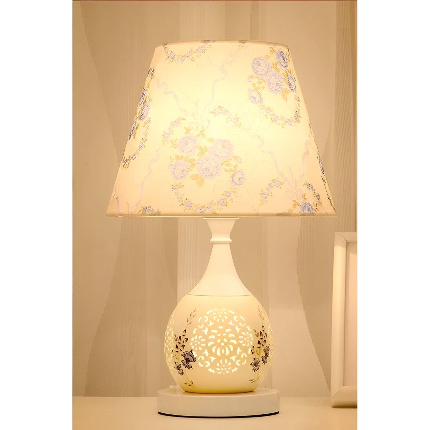 European-Style Lamp