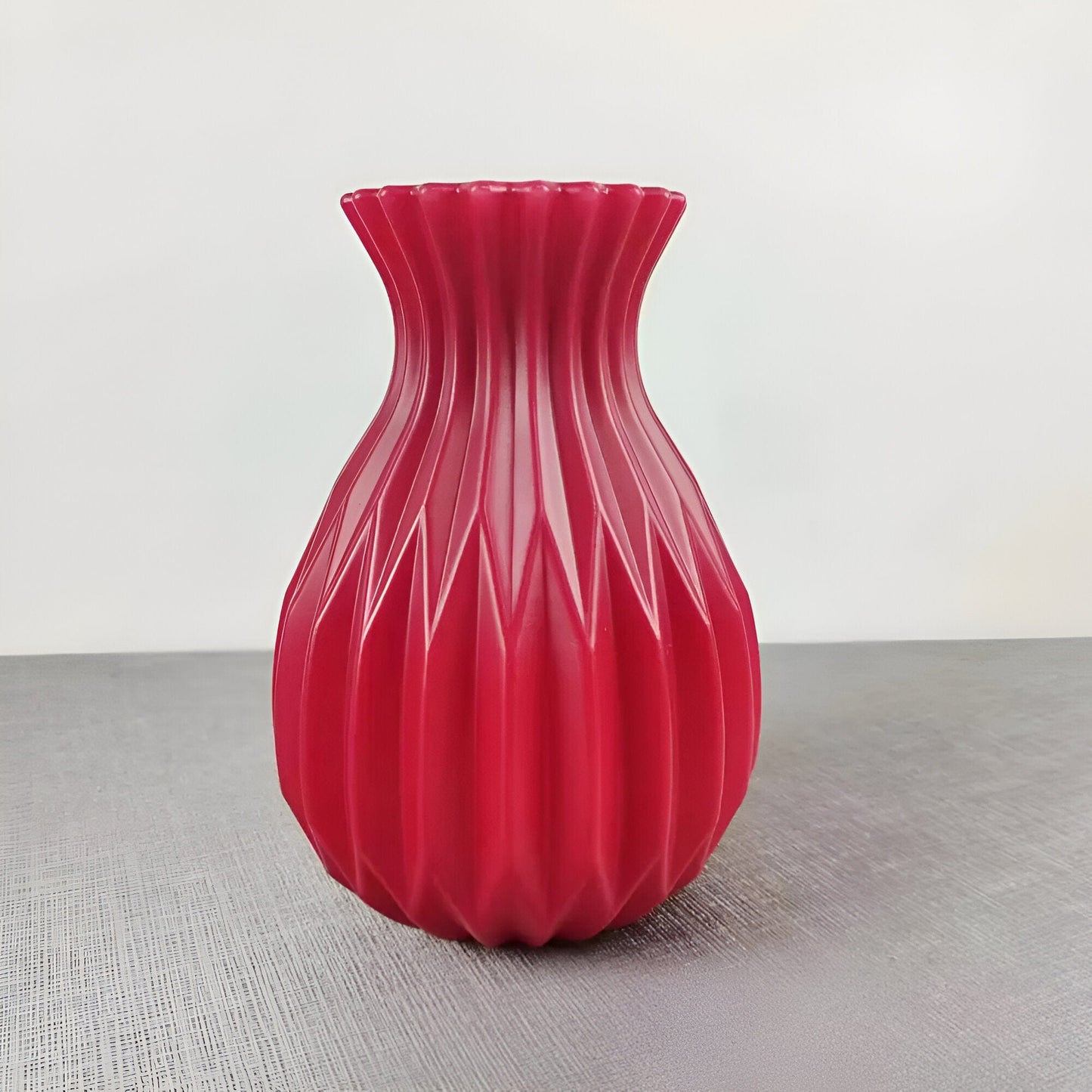 Elegant Plastic Vase Home Décor