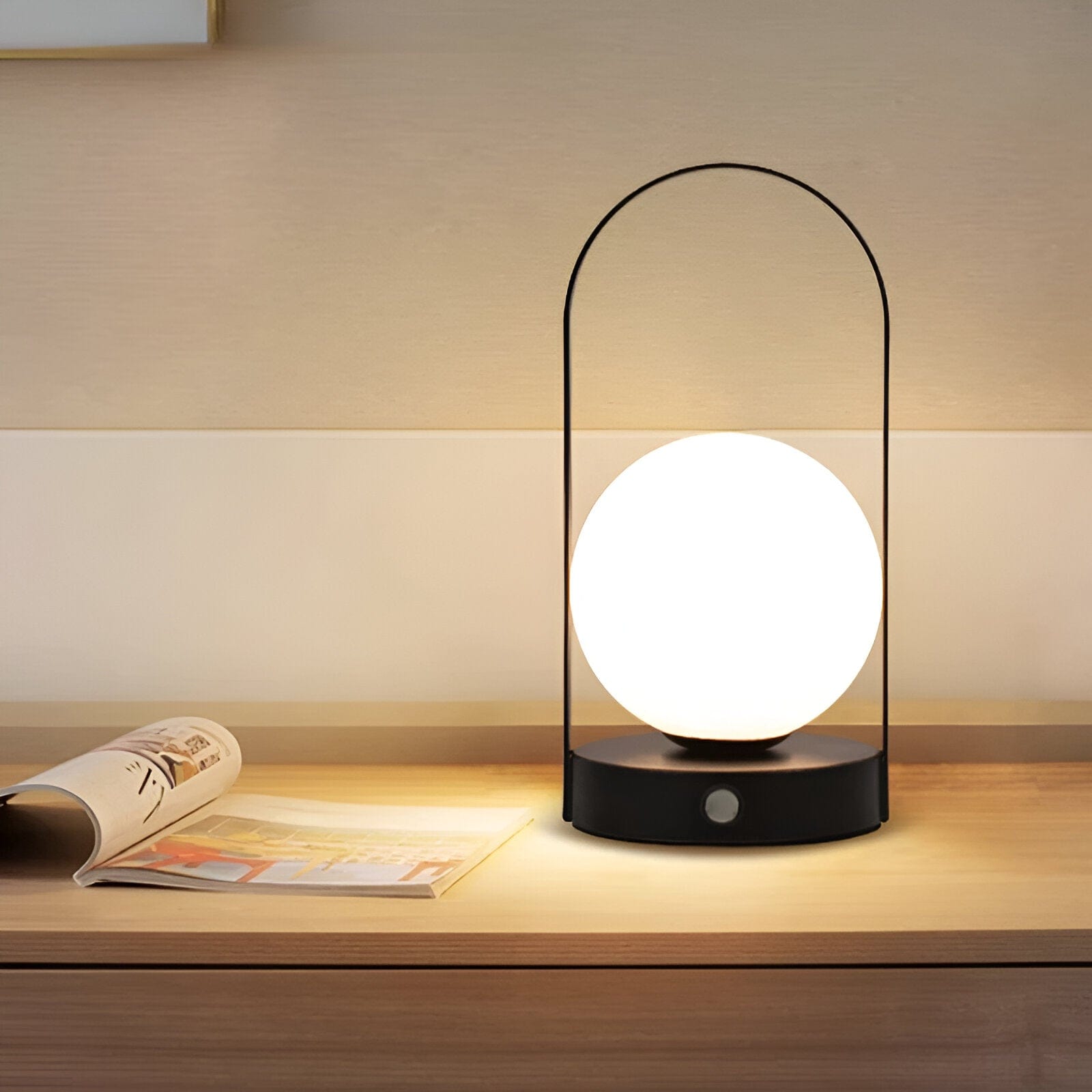 Wireless Table Lamp