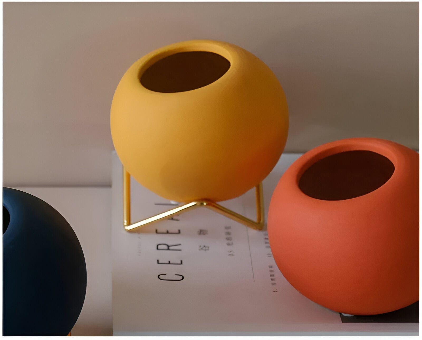  Abstract Colors Ceramic Planter Pots with Stand