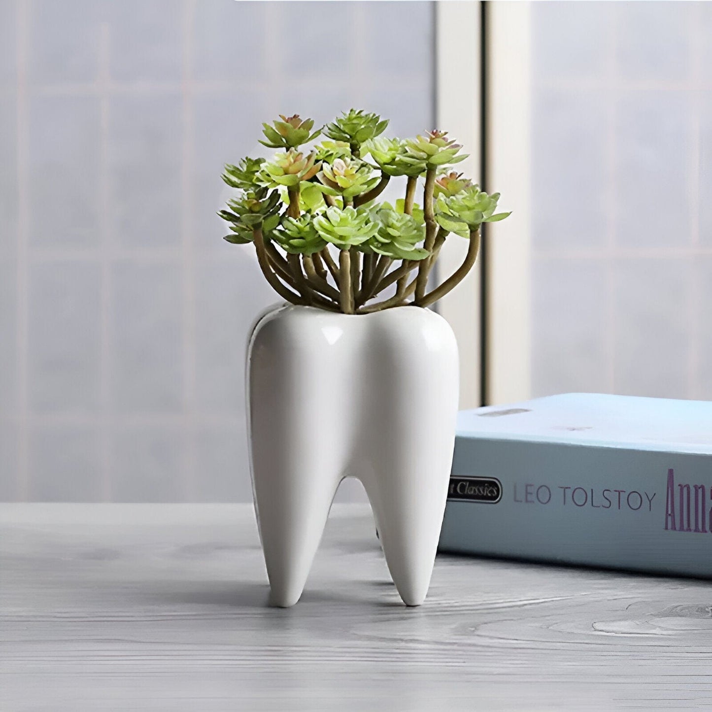 Ceramic Tooth Shape Vase