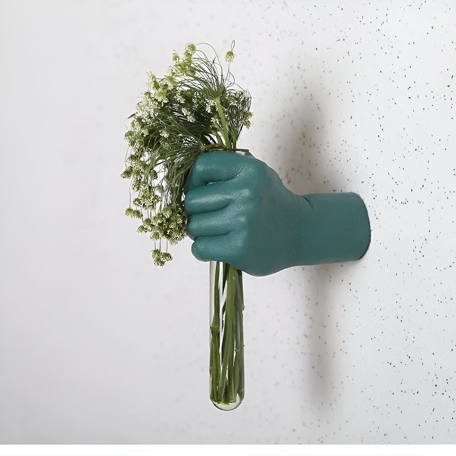  Handy Flower Wall Vase 