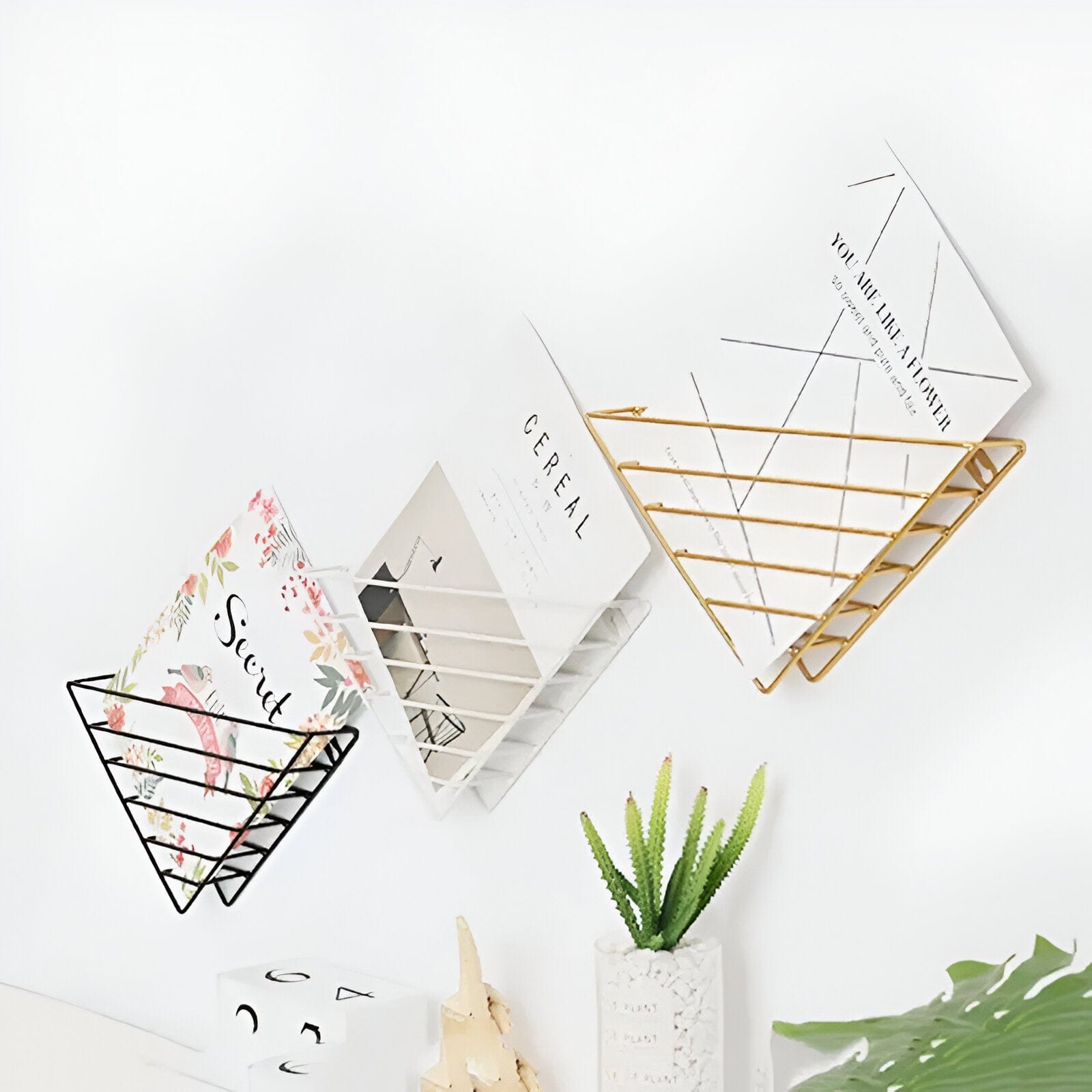 Isosceles Hanging Organizer Shelf