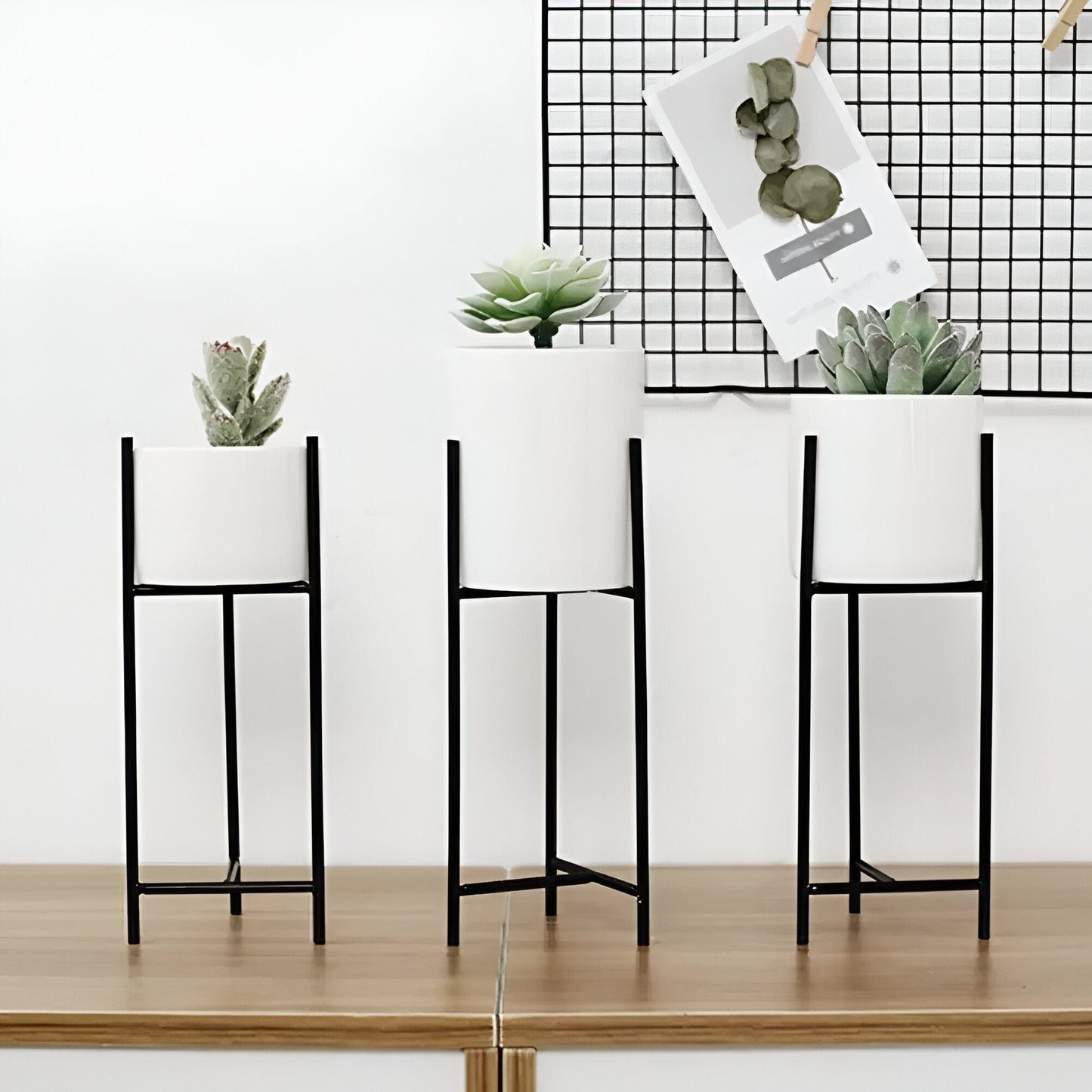 Ceramic Planter with Iron Stand