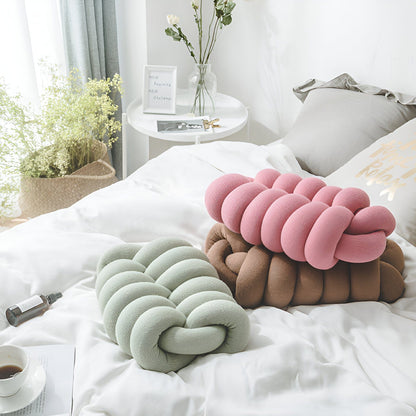 Cocoon Knot Pillow