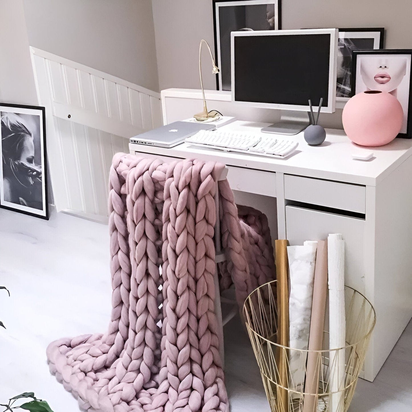 Hygge Chunky Knit Throw Blanket