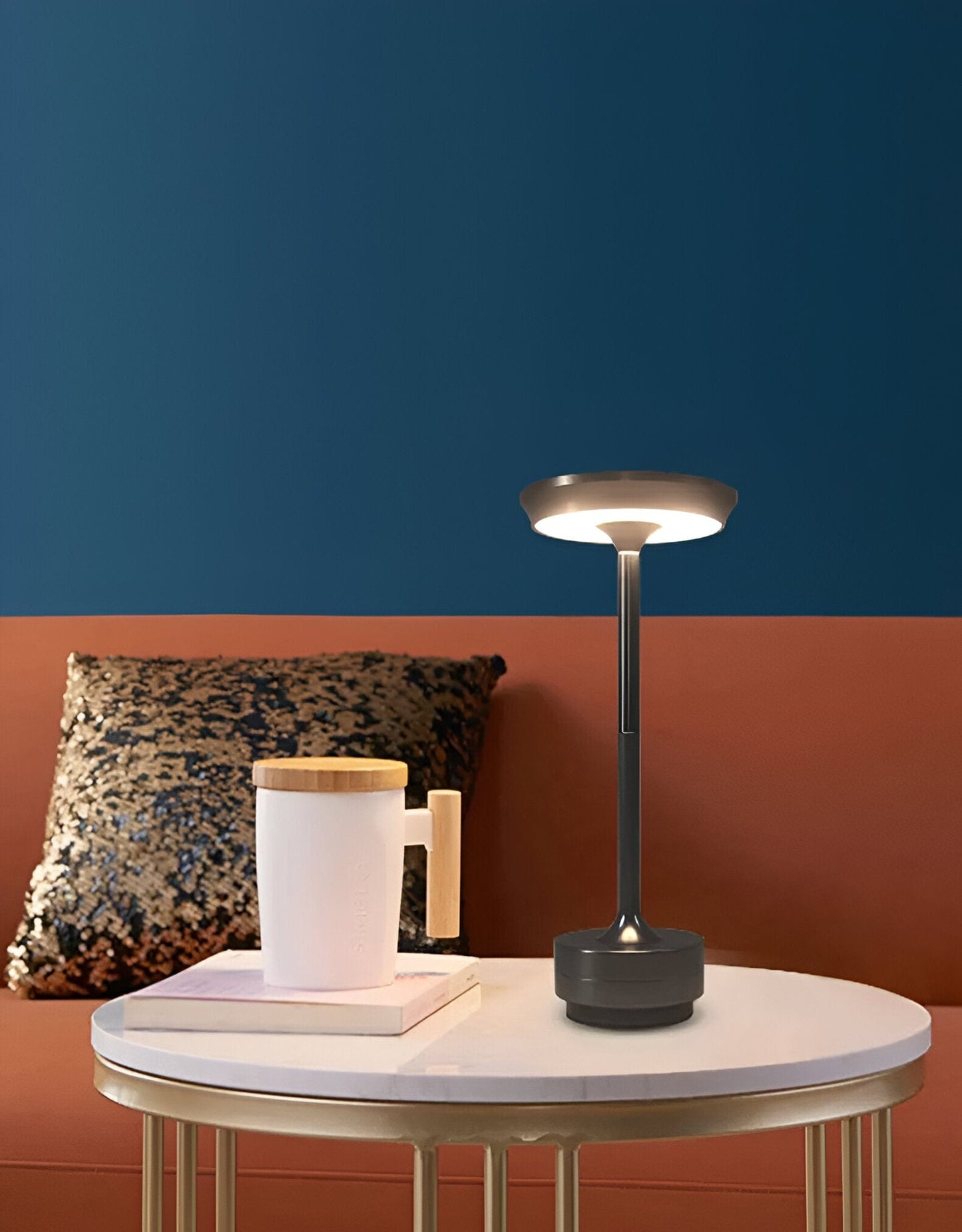 Dimming LED Desk Light