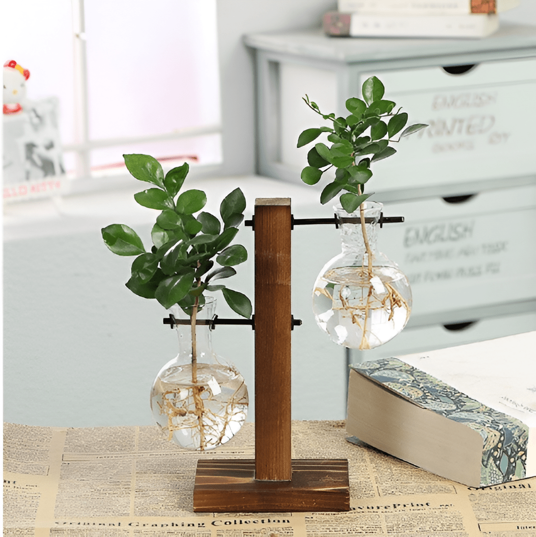 Glass Propagation Vase with Vertical Wooden Stand