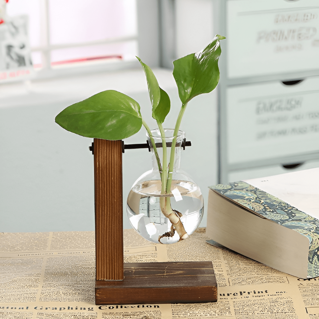 Glass Propagation Vase with Vertical Wooden Stand