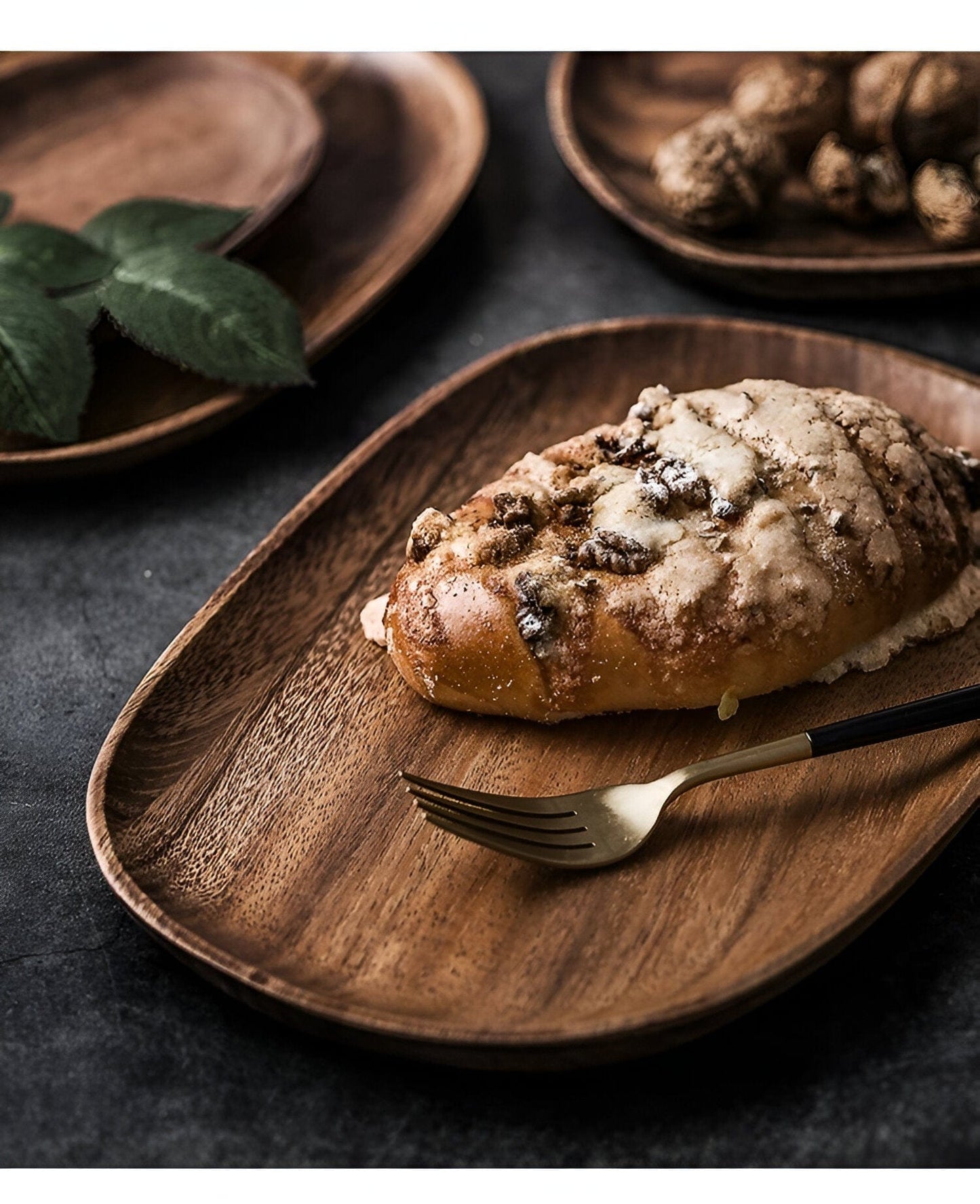 Acacia Rounded Serving Trays